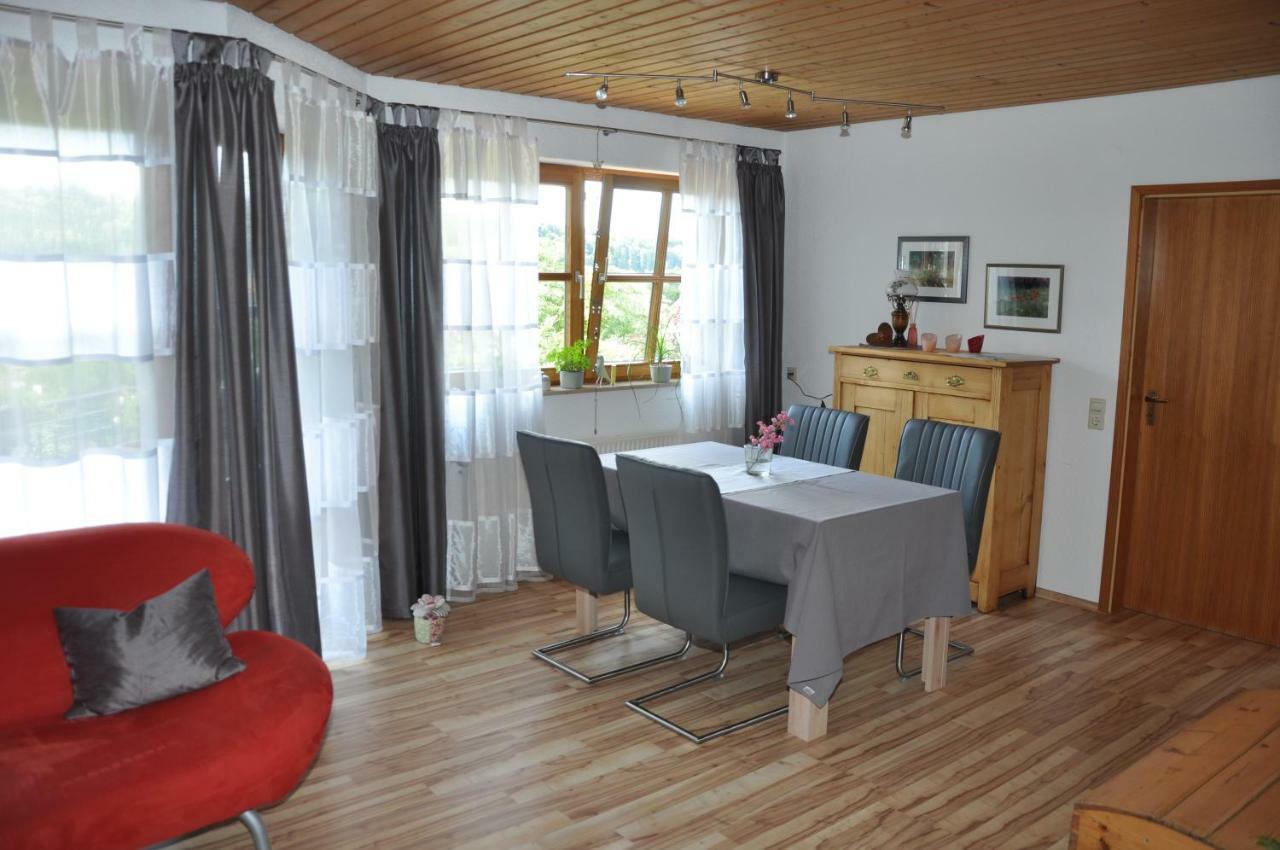 Ferienwohnung Im Rosengarten Ebenweiler Exterior photo